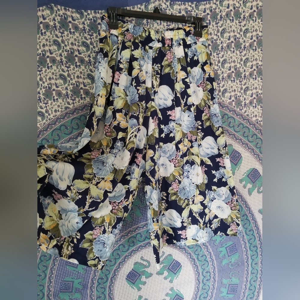 Vintage Floral gauchos